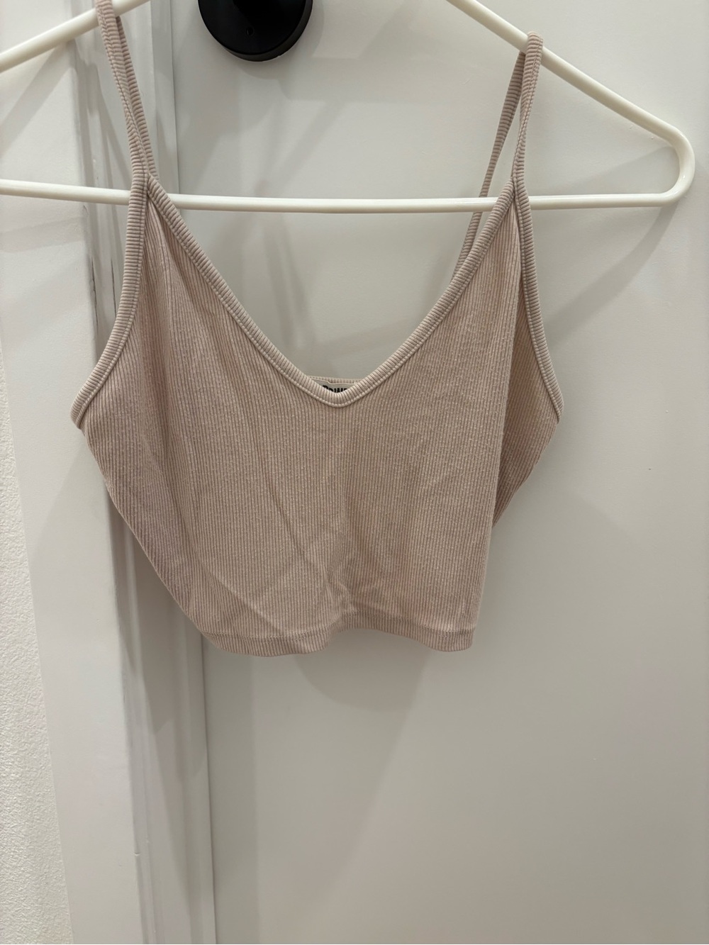 Joan brown crop strapy ribbed tank *Read*